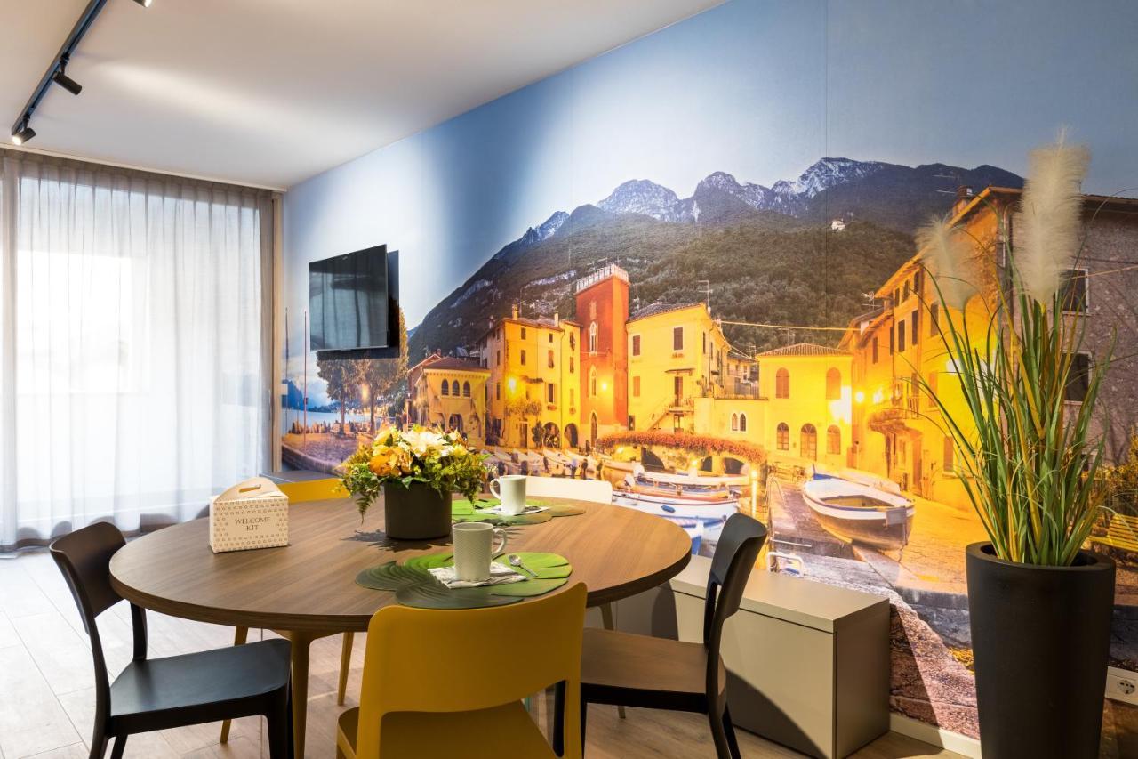 Boutique Apartments By Annalisa Torbole Sul Garda Esterno foto