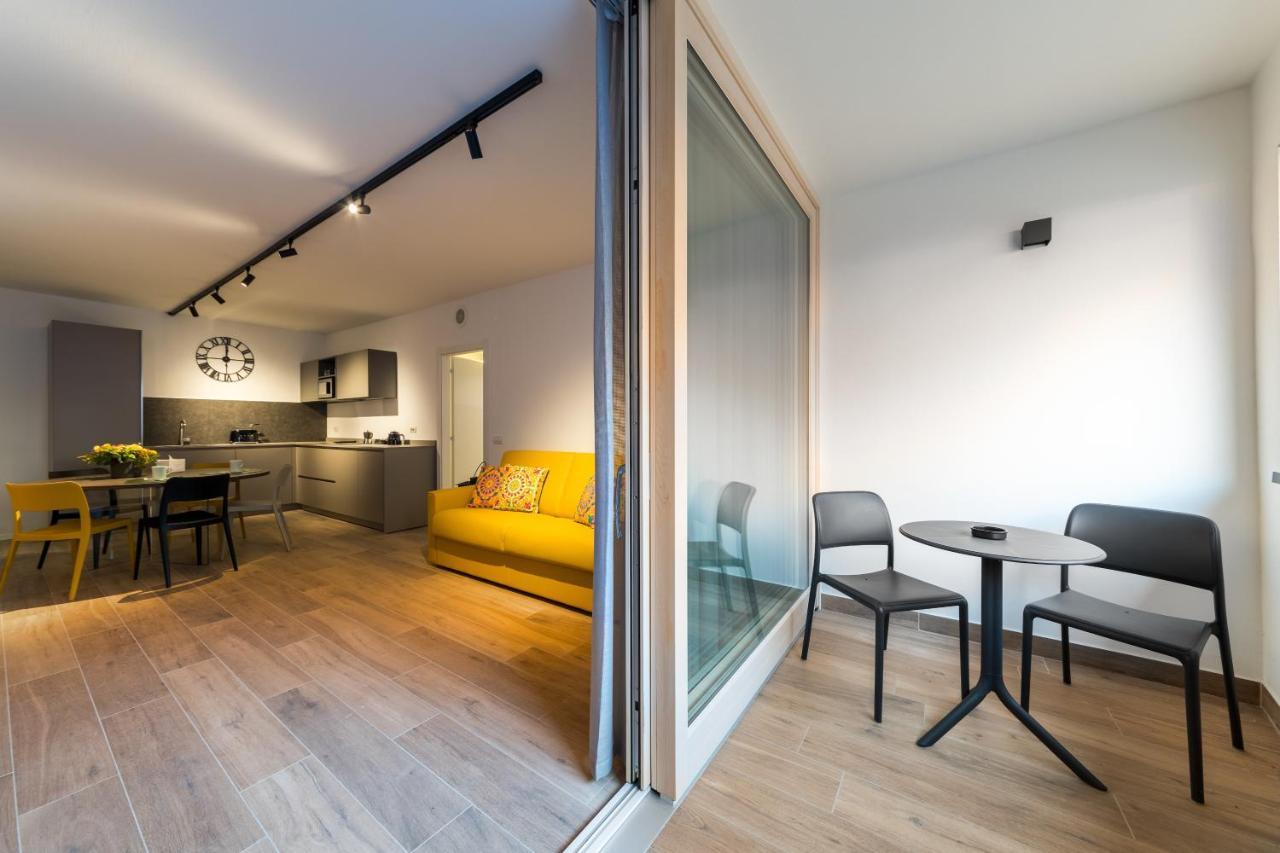 Boutique Apartments By Annalisa Torbole Sul Garda Esterno foto