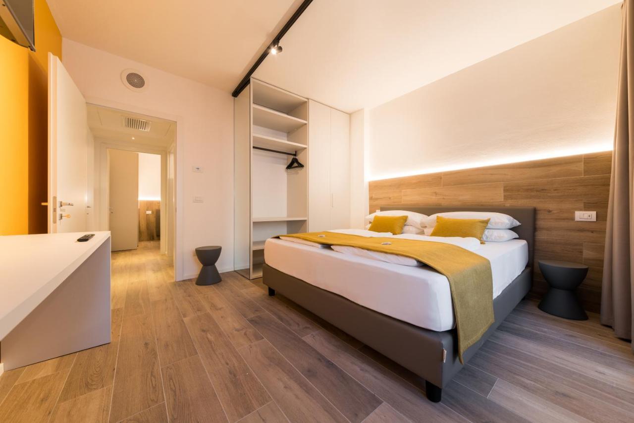 Boutique Apartments By Annalisa Torbole Sul Garda Esterno foto