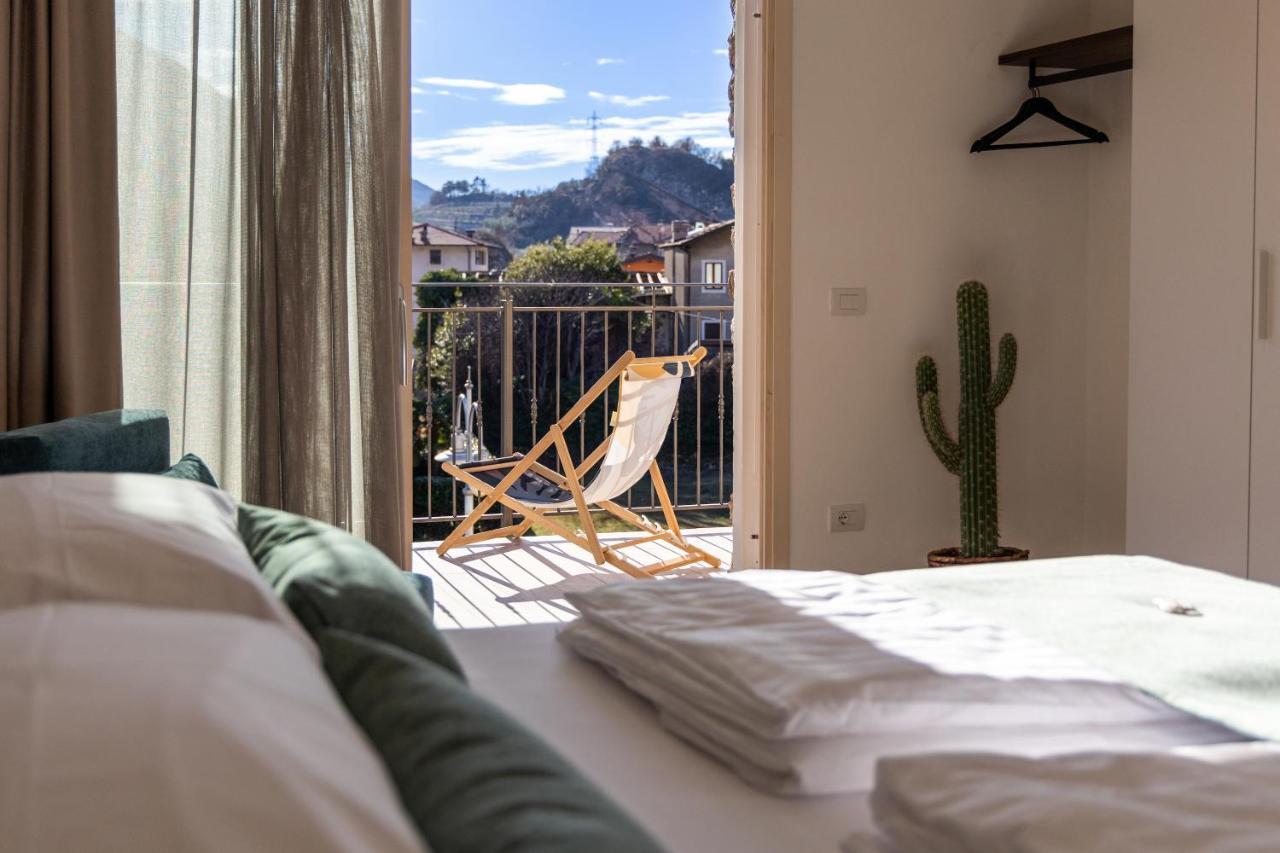 Boutique Apartments By Annalisa Torbole Sul Garda Esterno foto