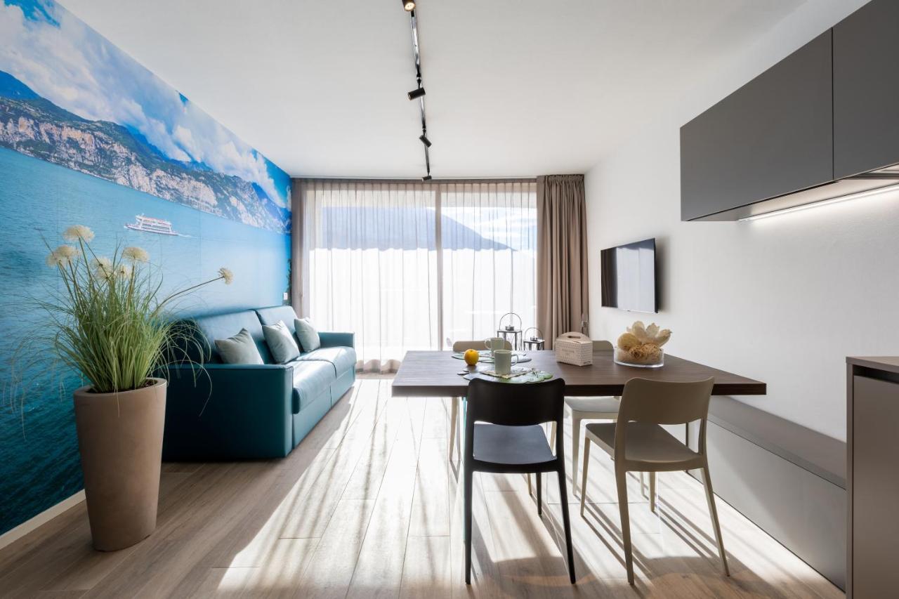 Boutique Apartments By Annalisa Torbole Sul Garda Esterno foto
