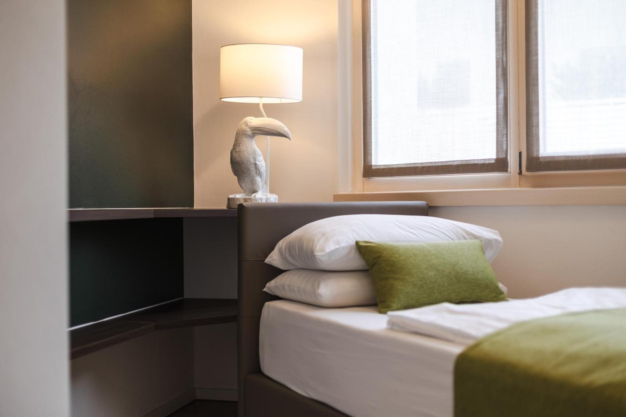 Boutique Apartments By Annalisa Torbole Sul Garda Esterno foto